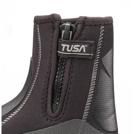 DB0109 (Dive Boot)