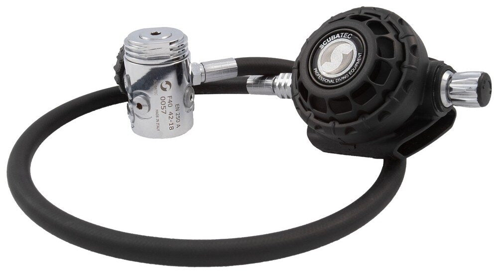 Scubatec: F40 antivries FX3 DIN 300 bar ademautomaatset