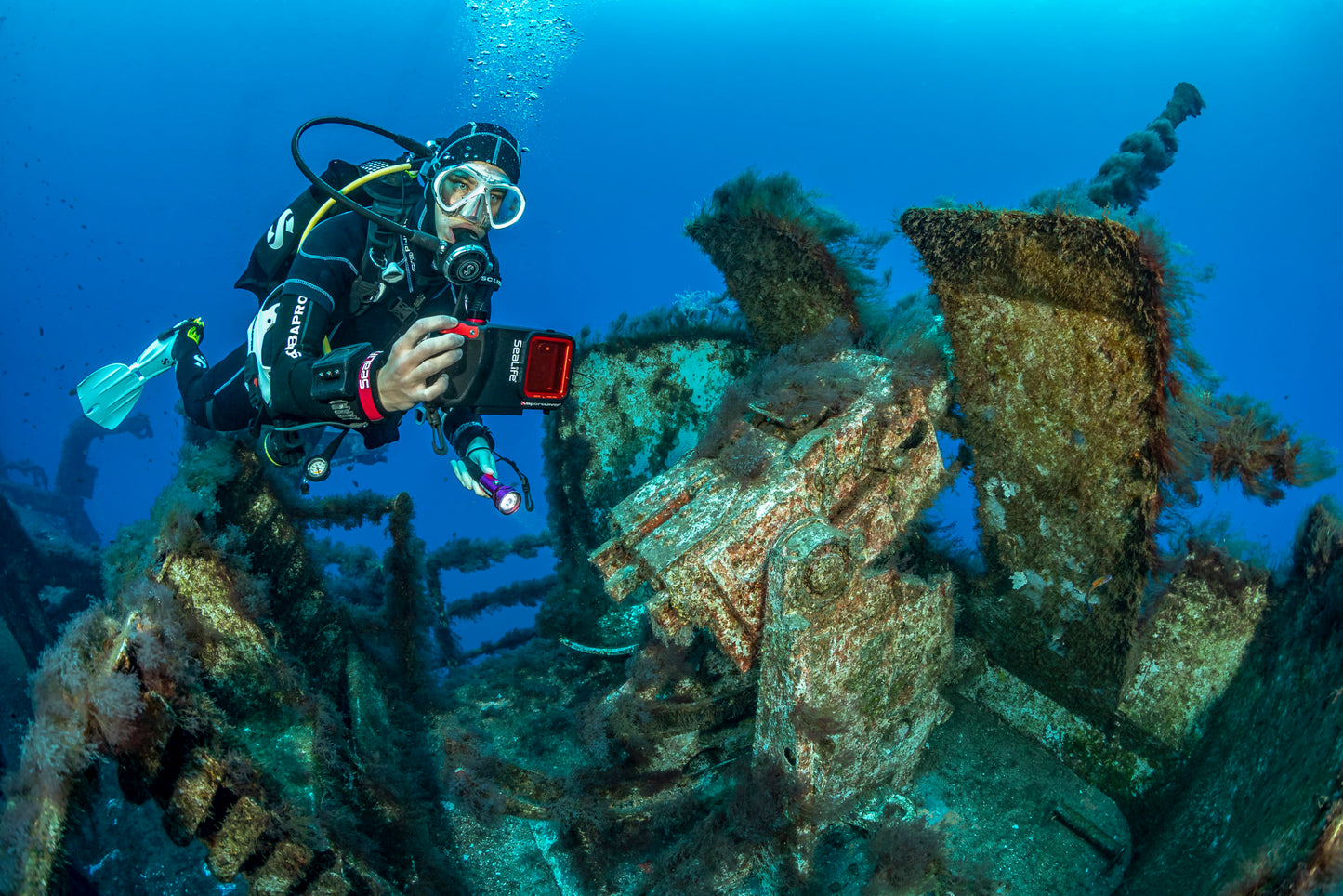 SeaLife SportDiver Underwater Smartphone Housing for iPhone & Android